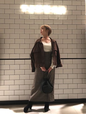 「アイテム（デニムジャケット、ブラウン系）」を使った、とよさん（レディース・152cm）の秋コーディネート