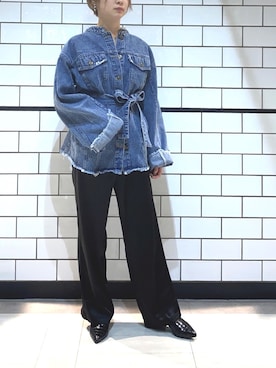 「サテンパンツ」｜「アイテム（デニムジャケット）」を使った、とよさん（レディース・152cm）の春コーディネート