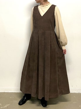 「アイテム（ジャンパースカート）」を使った、とよさん（レディース・152cm）の秋コーディネート