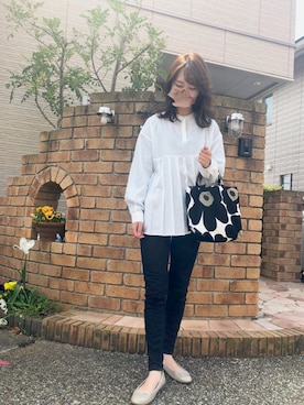「Bonjour Sagan（ボンジュールサガン）の【2021 S/S 新作】 プリーツ切替バンドカラーシャツ（シャツ/ブラウス、ホワイト系）」を使った、mさん（レディース・162cm）の春コーディネート