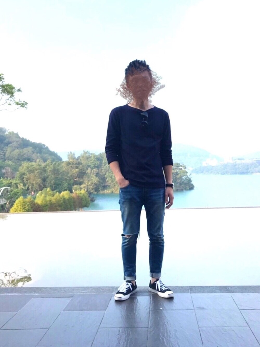 「CONVERSEのJack Purcell Core Ox Sneakers（シューズ、ブラック系）」を使った、玠さん（メンズ・175cm）の秋コーディネートの1枚目の写真