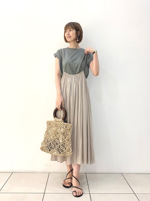 Urban Research Rossoeriさんのワンピースを使ったコーディネート Zozotown