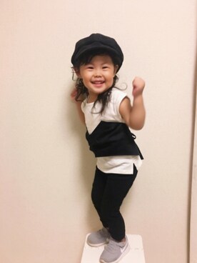 「アイテム（キャスケット、ブラック系）」を使った、enaaaさん（キッズ・100cm）の夏コーディネート