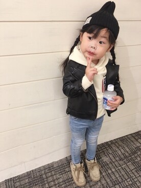「しまむら（シマムラ）のアイテム（ライダースジャケット）」を使った、enaaaさん（キッズ・100cm）の冬コーディネート