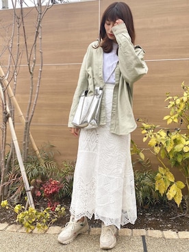 「loti（ロティ）のアイテム」を使った、RIHOさん（レディース・160cm）の春コーディネート