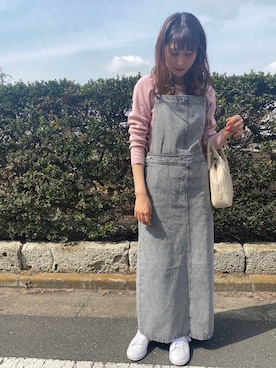 「FREAK'S STORE（フリークスストア）のアイテム（Tシャツ/カットソー）」を使った、RIHOさん（レディース・160cm）の春コーディネート