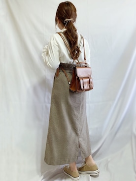 「しまむら×プチプラのあやのアイテム（トップス、ホワイト系）」を使った、シュガーラブ⑅さん（レディース・157cm）の春コーディネート
