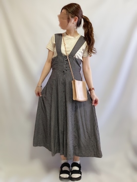 「UNIQLO（ユニクロ）のアイテム（トップス、ベージュ系）」を使った、シュガーラブ⑅さん（レディース・157cm）の春コーディネート