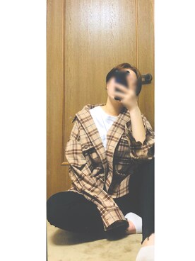 「Carhartt（カーハート）のcarhartt/カーハート ワンポイント ビッグシルエットポケットTシャツ（Tシャツ/カットソー）」を使った、はるさん（レディース・165cm）の秋コーディネート