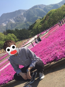 「アイテム（シャツワンピース、グレー系）」を使った、肉団子パイセンさん（メンズ・171cm）の春コーディネート