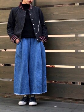 kniさんの「WOMEN カシミヤタートルネックセーター（長袖）」を使ったコーディネート