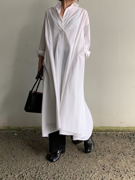 「セリーヌ」｜「アイテム（シャツワンピース）」を使った、Aさん（レディース・156cm）の秋コーディネート