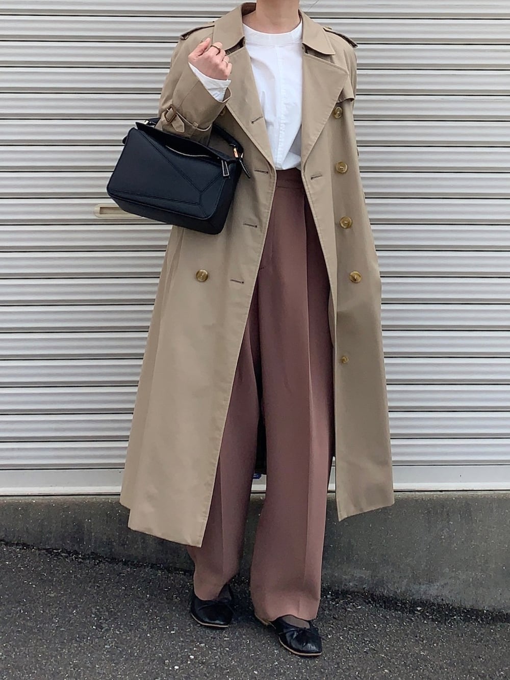 Burberry Prorsumのトレンチコートを使ったレディース人気ファッション