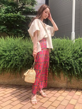 「UNITED ARROWS（ユナイテッドアローズ）のアイテム（タンクトップ）」を使った、市野 沙弥華さん（レディース・163cm）の春コーディネート