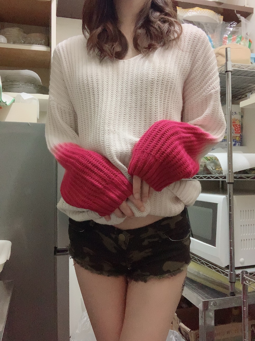 「夢展望のアイテム（ニット/セーター、ホワイト系）」を使った、みのりんさん（レディース・173cm）の夏コーディネートの1枚目の写真