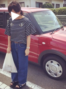 「LOWRYS FARM（ローリーズファーム）のハナガラシシュウＴシャツ（トップス、ブラック系）」を使った、さ きさん（レディース・157cm）の夏コーディネート