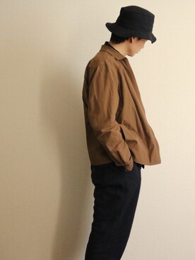 「UNIVERSAL PRODUCTS（ユニバーサルプロダクツ）のアイテム（スラックス）」を使った、サトイさん（メンズ・170cm）の冬コーディネート