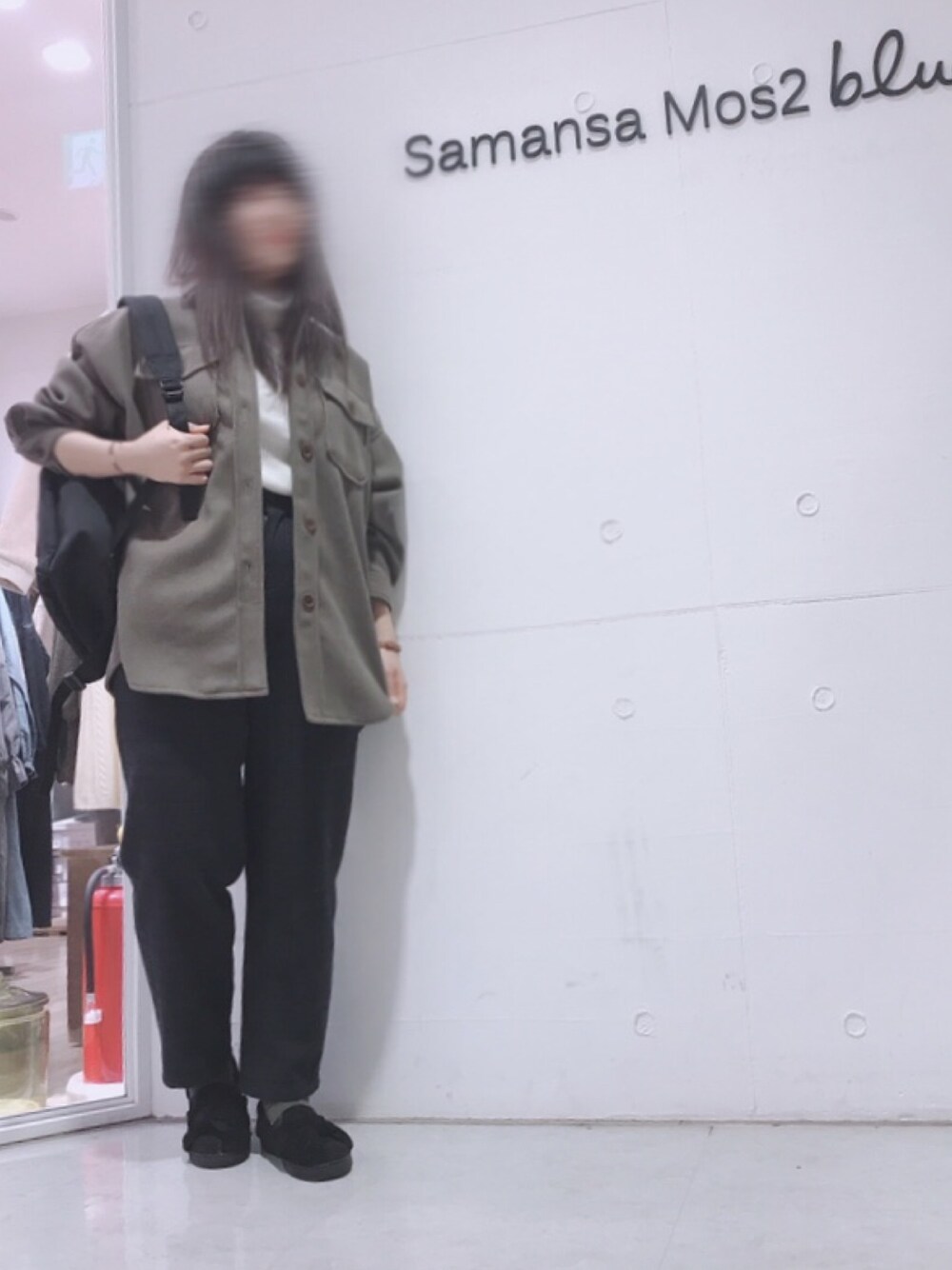 「冬のコーデ、カジュアルコーデ、おしゃれさんと繋がりたい、プチプラ、休日スタイル、オーバーサイズ、Samansa Mos2 blue、ehka sopo」｜「Samansa Mos2 blueのＣＰＯジャケット（その他アウター、グレー系）」を使った、Sayu。さん（レディース・158cm）の冬コーディネートの1枚目の写真