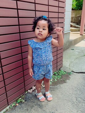 サンダルを使った 2歳 の人気ファッションコーディネート 髪型 アフロ Wear