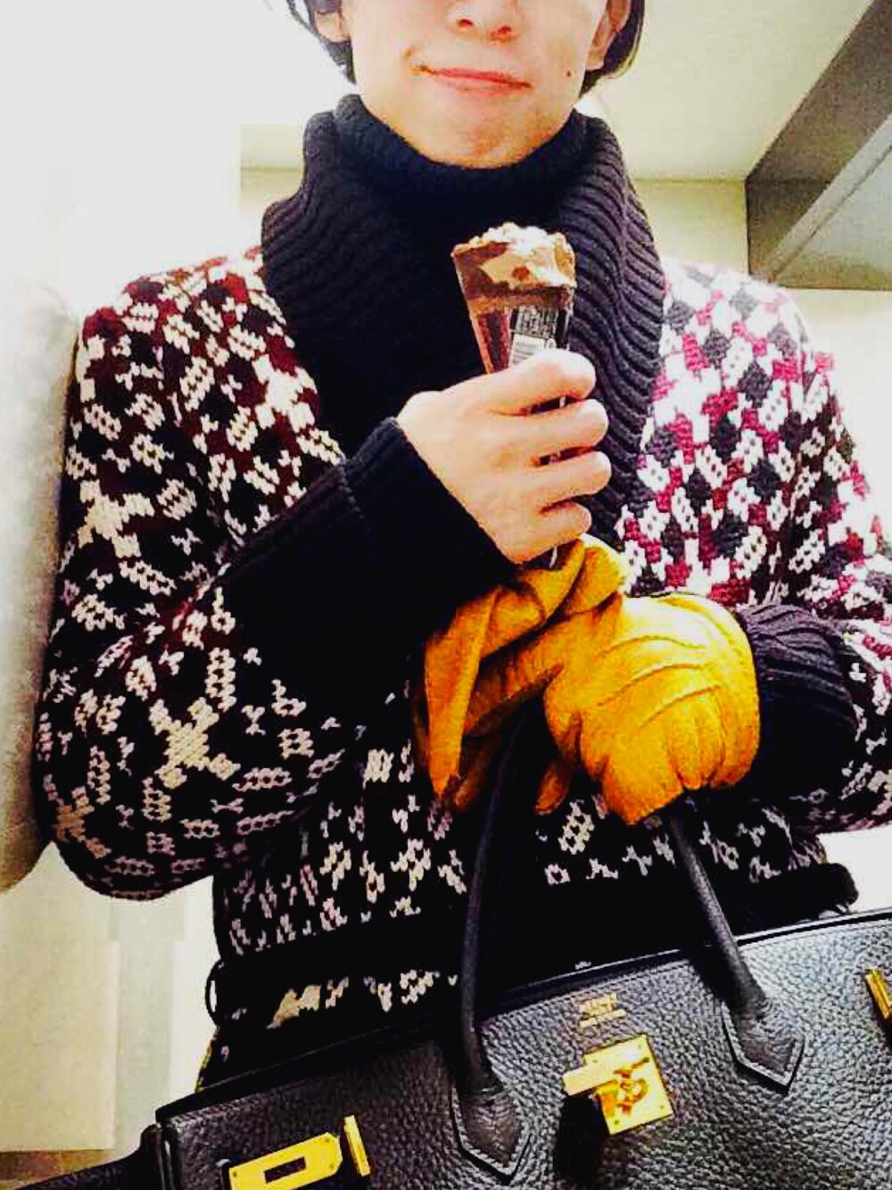 「DENTSのアイテム（手袋、イエロー系）」を使った、Asahi-1926さん（メンズ・171cm）の秋コーディネートの1枚目の写真