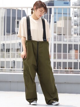 「ROOPTOKYO（ループトウキョウ）のアイテム（オールインワン・サロペット、グリーン系）」を使った、ROOPTOKYO_sakiさん（レディース・160cm）の春コーディネート