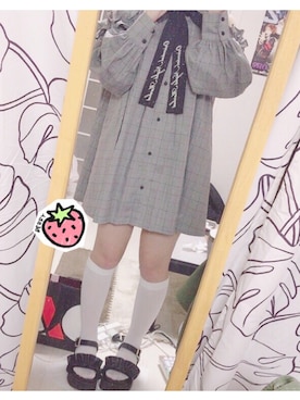 「WC（ダブル シー）のアイテム（サンダル）」を使った、林檎さん（レディース・161cm）の秋コーディネート