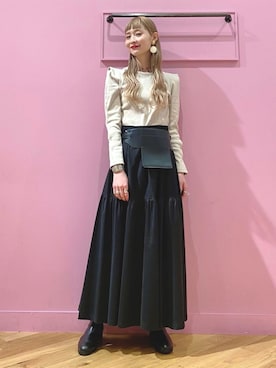 「大ぶりアクセサリー」｜Haruka.さん（レディース・164cm）の冬コーディネート