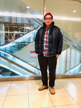 「BURLAP OUTFITTER（バーラップアウトフィッター）のアイテム（ダウンジャケット/コート）」を使った、日下部氏さん（メンズ・180cm）の冬コーディネート