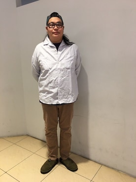 「and wander（アンドワンダー）のアイテム（帽子）」を使った、日下部氏さん（メンズ・180cm）の冬コーディネート