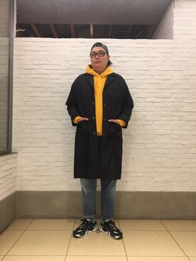 「MANASTASH（マナスタッシュ）のアイテム（ステンカラーコート）」を使った、日下部氏さん（メンズ・180cm）の冬コーディネート