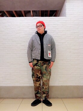 「MANASTASH（マナスタッシュ）のアイテム（ベスト）」を使った、日下部氏さん（メンズ・180cm）の冬コーディネート