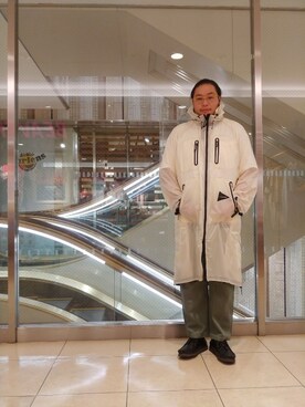 「and wander（アンドワンダー）のアイテム（ジャケット/アウター）」を使った、日下部氏さん（メンズ・180cm）の夏コーディネート