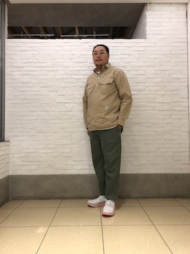 「and wander（アンドワンダー）のアイテム（トップス）」を使った、日下部氏さん（メンズ・180cm）の秋コーディネート