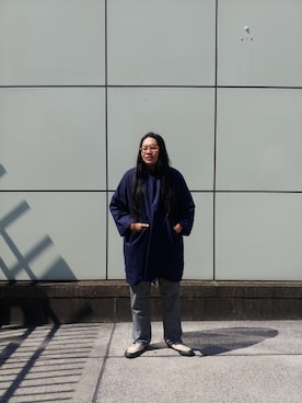 「Gramicci（グラミチ）のアイテム（チノパンツ）」を使った、日下部氏さん（メンズ・180cm）の秋コーディネート
