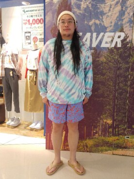「AlexanderLeeChang（アレキサンダーリーチャン）のアイテム（パンツ）」を使った、日下部氏さん（メンズ・180cm）の春コーディネート