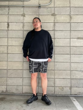 「and wander（アンドワンダー）のアイテム（スニーカー）」を使った、日下部氏さん（メンズ・180cm）の春コーディネート