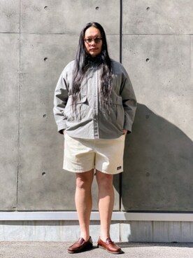 「meanswhile（ミーンズワイル）のアイテム（トップス）」を使った、日下部氏さん（メンズ・180cm）の春コーディネート