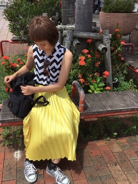 「ADDRESのアイテム（スカート、イエロー系）」を使った、トモミさん（レディース・159cm）の秋コーディネート