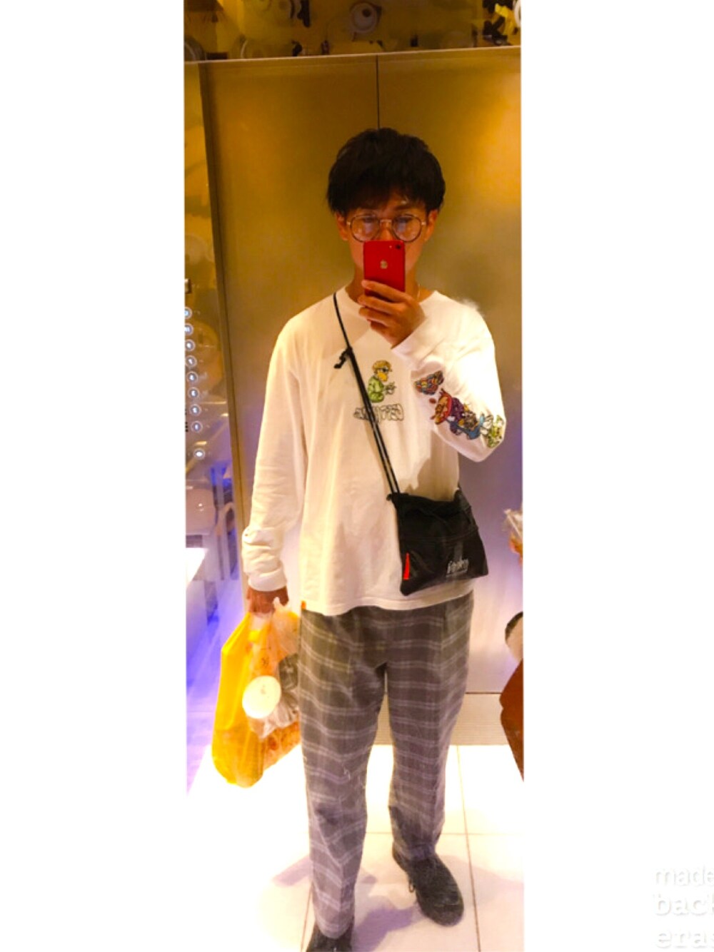 「シンプルコーデ、秋冬コーデ、GU、Left Alone、おしゃれさんと繋がりたい」｜「left aloneのアイテム（Tシャツ/カットソー、ホワイト系）」を使った、ざきこうさん（メンズ・176cm）の秋コーディネートの1枚目の写真