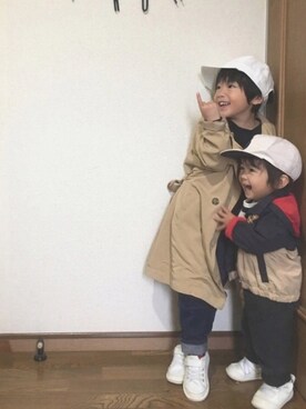「5歳」｜「アイテム（トレンチコート）」を使った、yuukajuさん（キッズ・110cm）の春コーディネート
