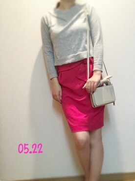 「FRAY I.D（フレイアイディー）のアイテム（クラッチバッグ）」を使った、ellyさん（レディース・158cm）の春コーディネート