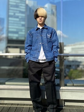 「AVIREX（アヴィレックス）のアイテム（デニムジャケット）」を使った、フウヤさん（メンズ・160cm）の冬コーディネート