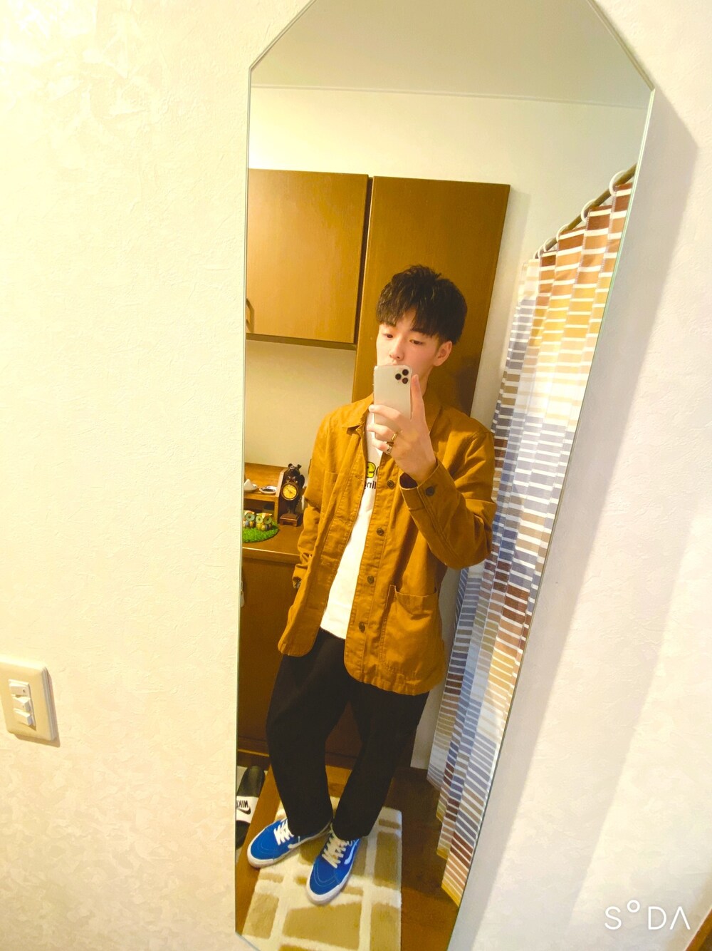 「春コーデ、お洒落さんとつながりたい、ラフ、アメカジ」｜「GAPのアイテム（デニムジャケット、ブラウン系）」を使った、nagitoさん（メンズ・183cm）の春コーディネートの1枚目の写真