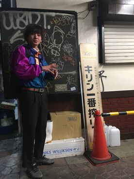 「90s」｜「アイテム（ナイロンジャケット）」を使った、しょうせいさん（メンズ・181cm）の秋コーディネート