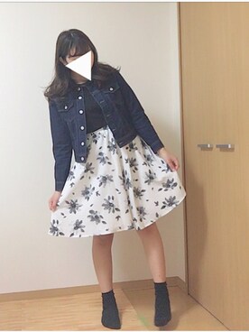 「AS KNOW AS plus（アズノゥアズプラス）のアイテム（デニムジャケット）」を使った、まきさん（レディース・164cm）の春コーディネート