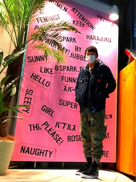「原宿」｜「アイテム（チノパンツ）」を使った、Jeremy Yanさん（メンズ・183cm）の冬コーディネート