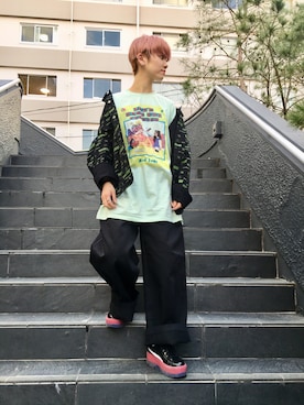 「PLEASURES（プレジャー）のPLEASURES/プレジャーズ/REJECT TRUCKER JACKET（デニムジャケット）」を使った、Hikaru Shimizuさん（レディース・165cm）の春コーディネート