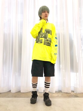 「Chica（チカ）のアイテム」を使った、Hikaru Shimizuさん（レディース・165cm）の秋コーディネート