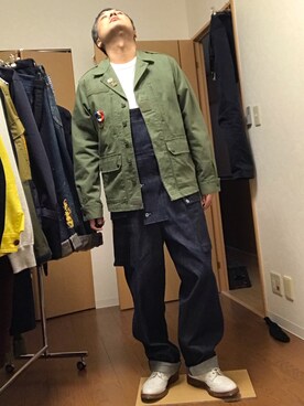 「MR.GENTLEMAN（ミスタージェントルマン）のアイテム（ミリタリージャケット）」を使った、ikutaroさん（メンズ・177cm）の秋コーディネート