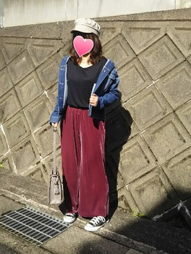 「AZUL by moussy（アズールバイマウジー）のキャスケット（ハンチング/ベレー帽、グレー系）」を使った、みみみさん（レディース・154cm）の秋コーディネート